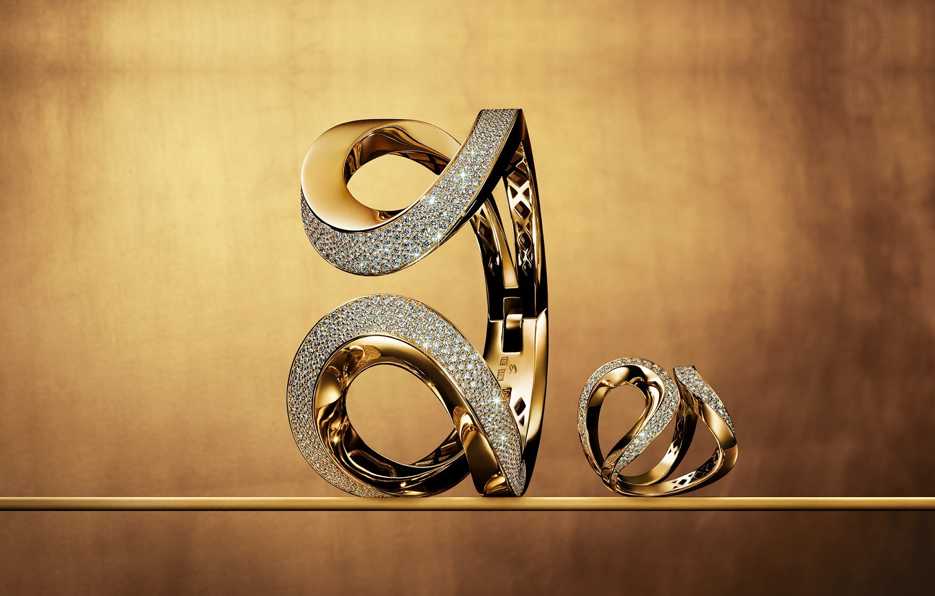 Aurea Collection