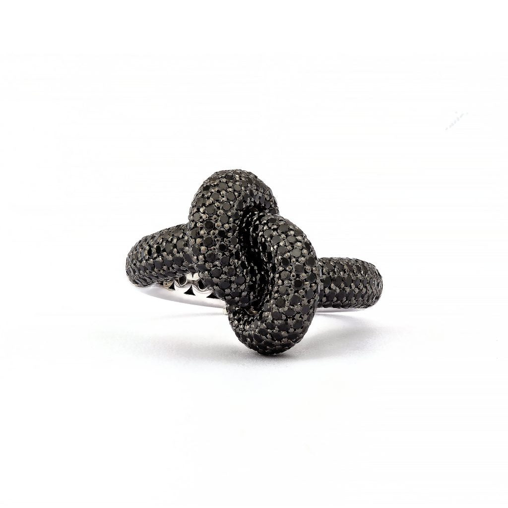 THE LEGACY KNOT RING MEDIUM