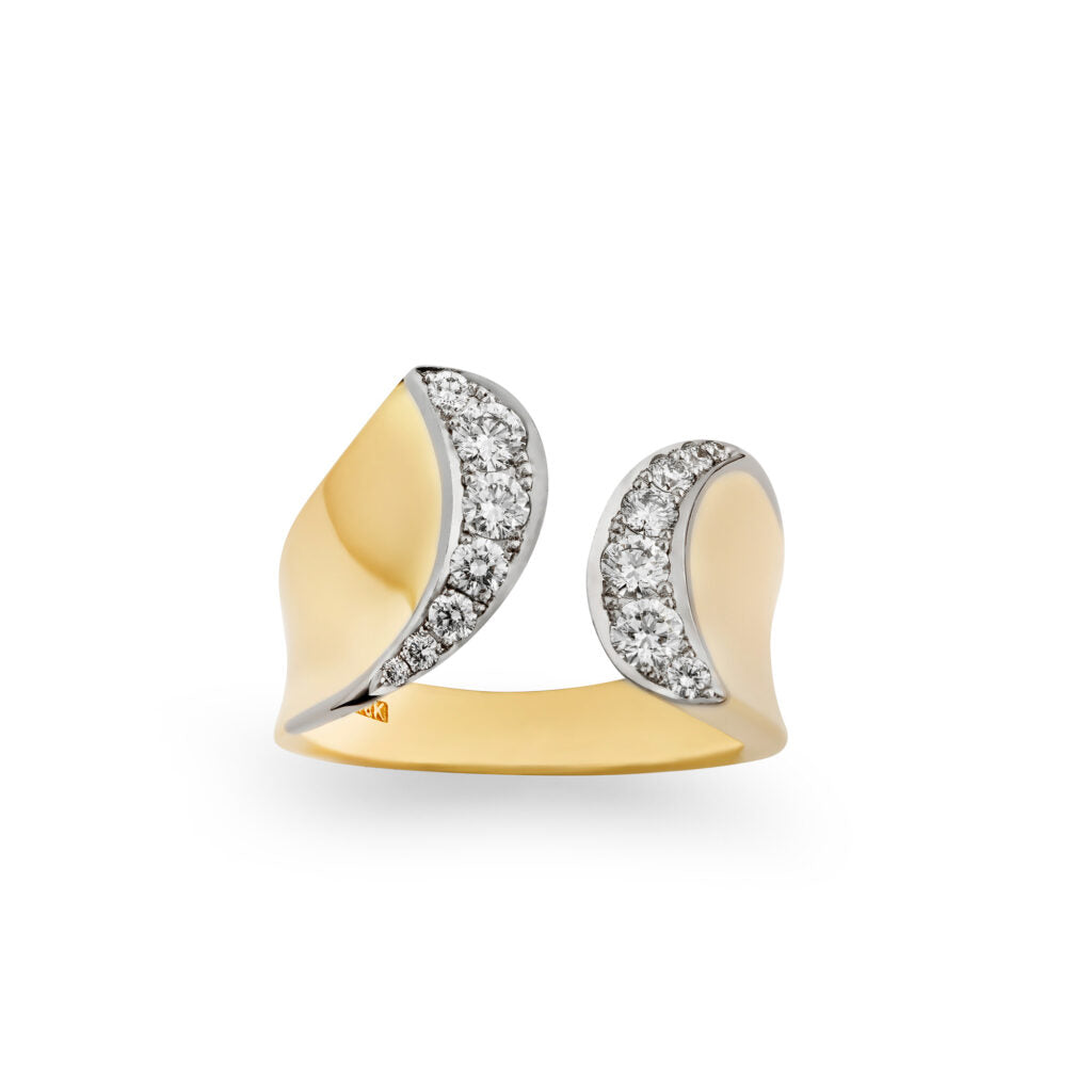 THE MARGARETA PINKY RING